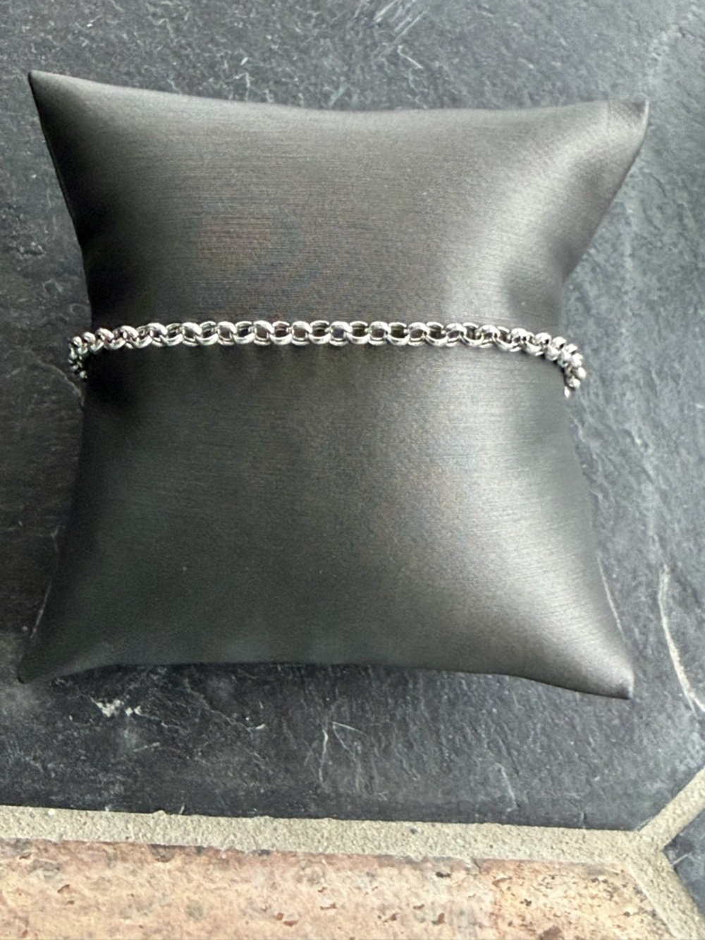 14kt. White Gold Rolo Link Chain Bracelet 7.5” long
